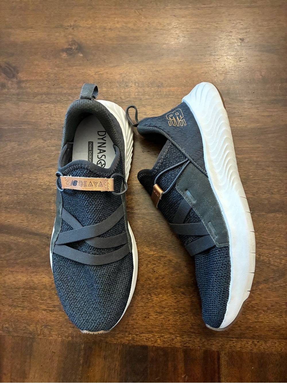 New Balance DynaSoft Beaya Sneakers 8 Blacktop/Copper Metallic Slip On Shoes